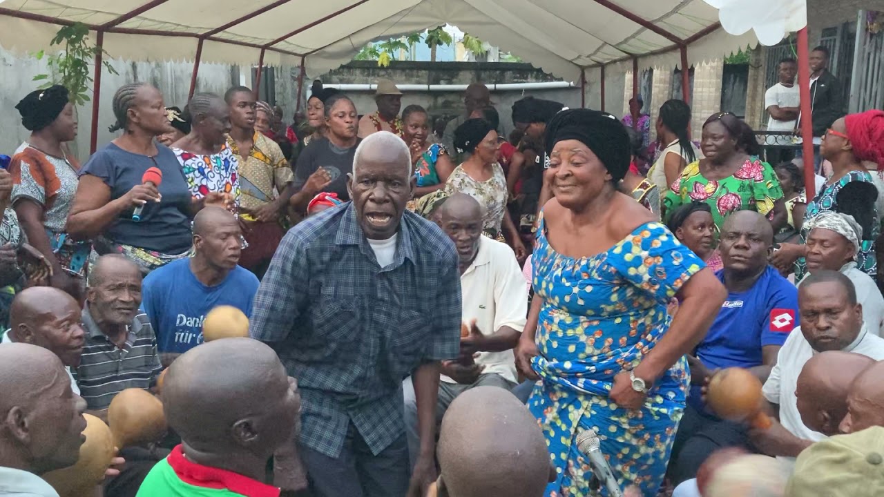 Amey Lekaa à la veillée de Oya Pauline