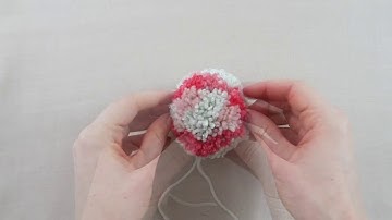 How to make 2-colour pompoms