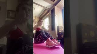 Gunungnya Hampir Loncat Keluar