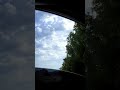 قلبي يرف محلقا 