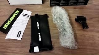Shure SM57 Microphone Quick Unboxing