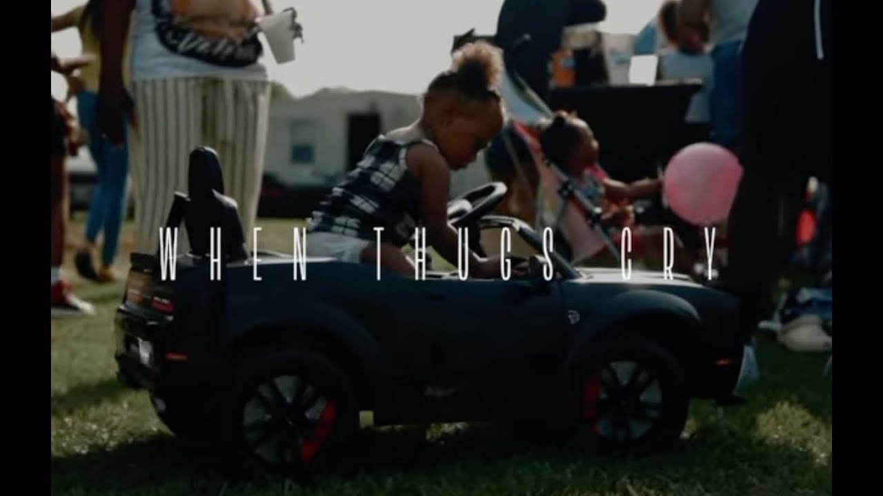 Guarda 2Hott - When Thugs Cry (Official Music Video) su YouTube Guarda 2Hott - When Thugs Cry (Official Music Video) su YouTube