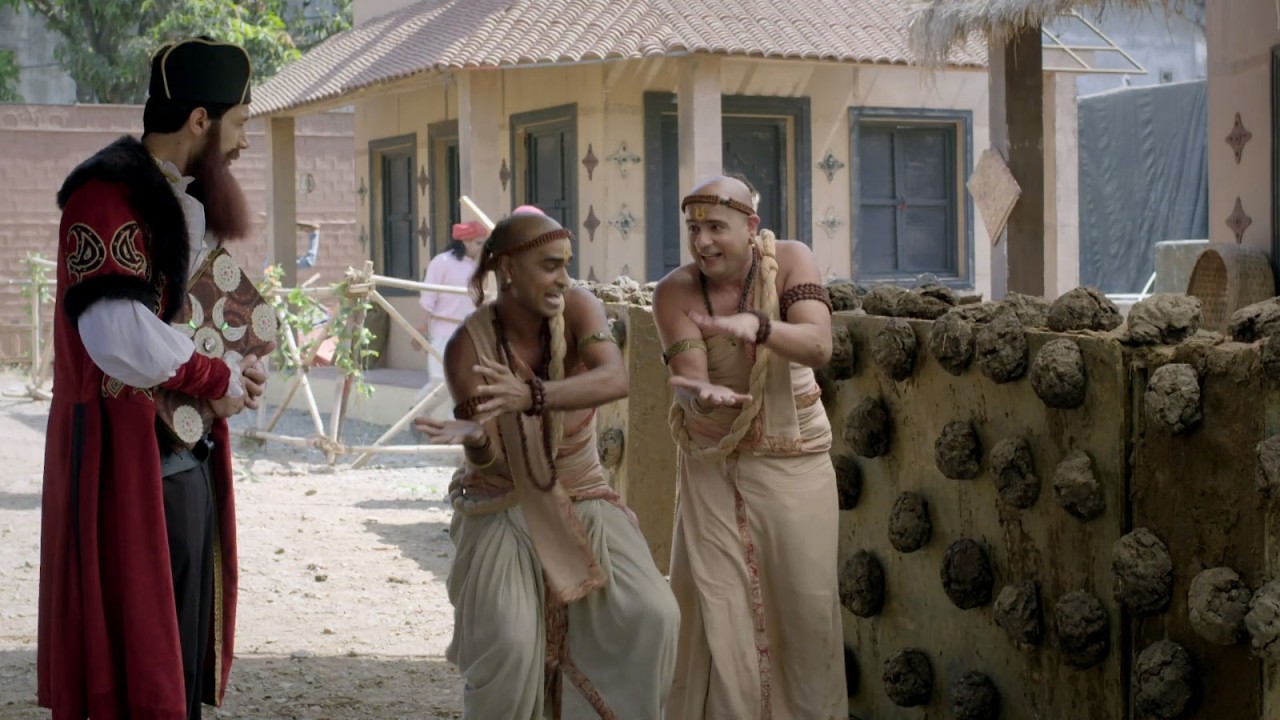 धनि मणि ने विदेशी लेखक को सिखाये गाय के गोबर से उपले बनाना || Tenali Rama || Full Ep-219