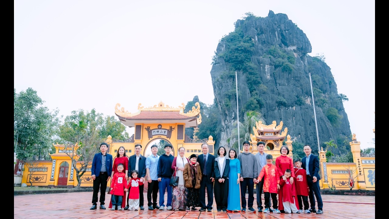 ĐOÀN GIA TỘC LÊ THANH THÁI HƯNG LONG THĂM CHÙA TỪ TÂM VÀ GIỖ CỤ THƯỢNG TỔ