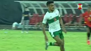 JEDAG JEDUG RICKY KAMBUAYA MEBCETAK GOL SAAT MELAWAN TIMOR LESTE