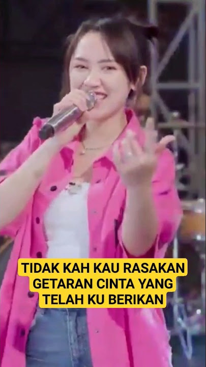 SIA SIA MENGHARAP CINTAMU - HAPPY ASMARA | TIDAK KAH KAU RASAKAN GETARAN CINTA YANG TELAH KU BERIKAN