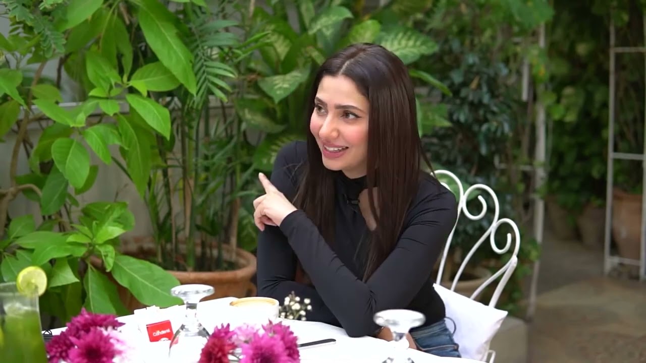 Working with Shah Rukh Khan was a dream of mine ❤️ | #MahiraKhan #SRK | Something Haute