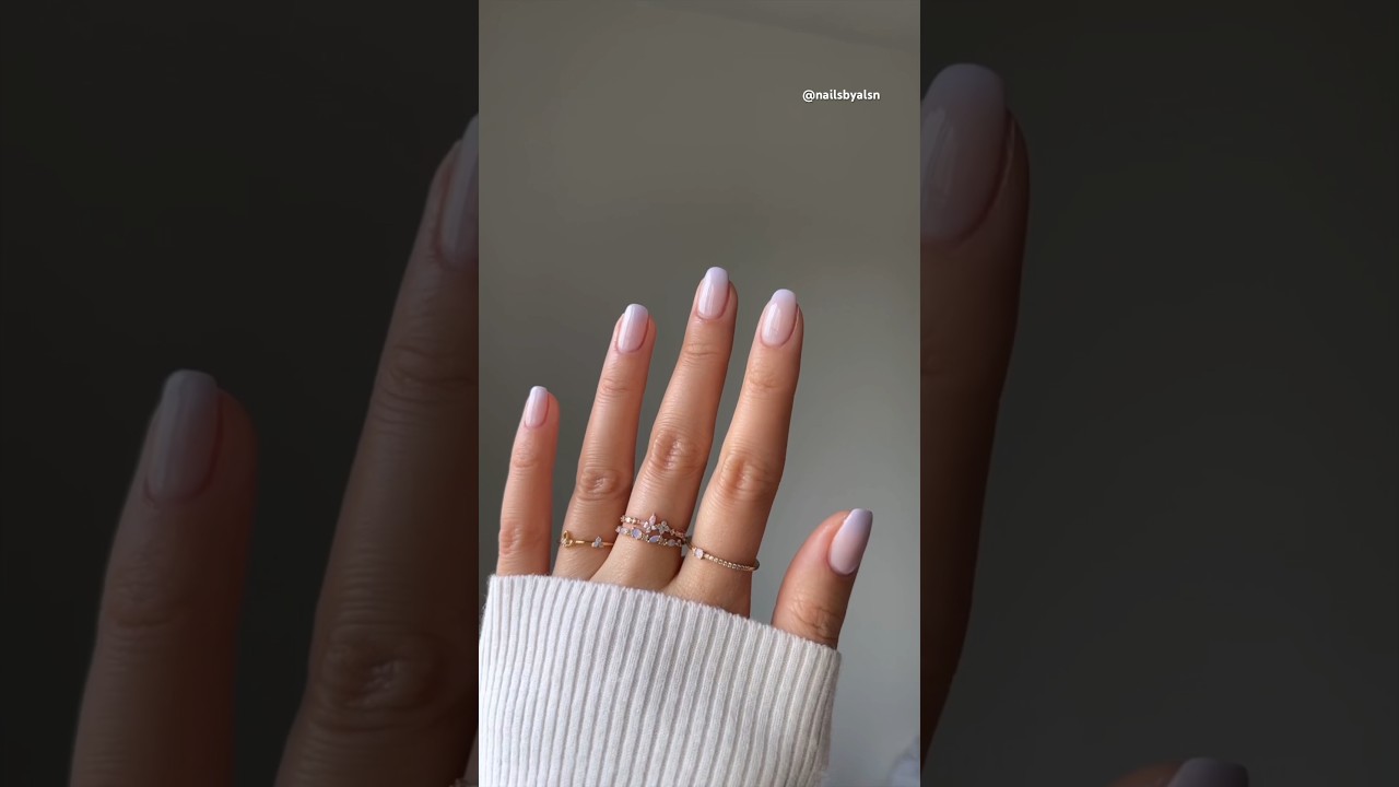 easy DIY ombré nails 