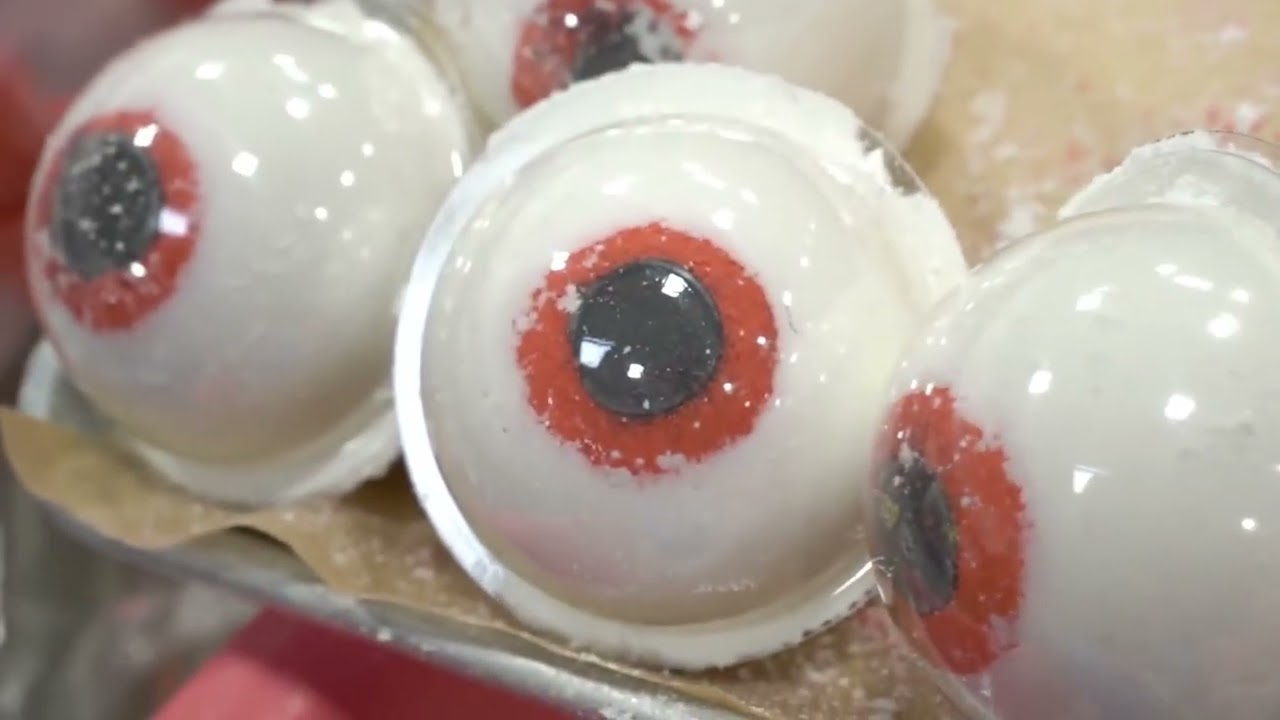 CNC Machining Magic Watching Skilled Workers Perform Extreme Precision Engineering