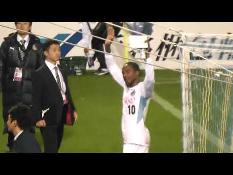 2011-12-03　川崎フロンターレ　最終戦試合終了後　ｼﾞｭﾆｰﾆｮ