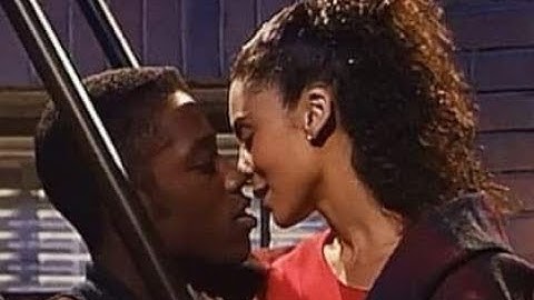 A Different World: 4x08 - Dwayne declares his love to Whitley
