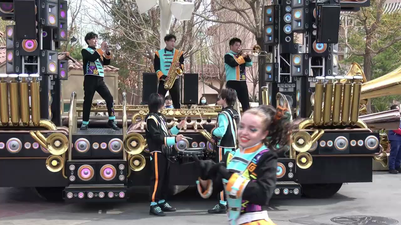 Universal's Half Time Show (Alt Cheerleaders) - Universal Studios Beijing (2025) 4K