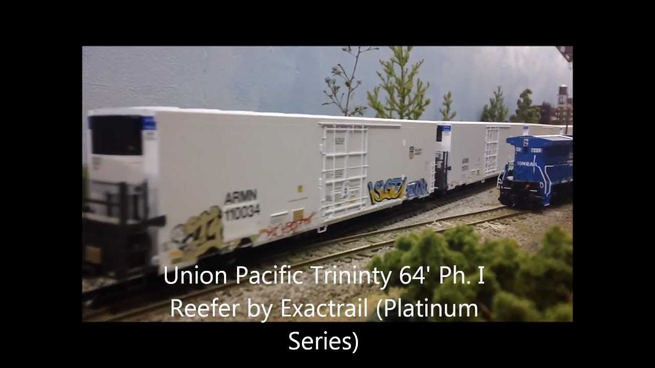 Union Pacific Long Trinity 64' TRINCool Ph.III & Ph.I Reefer by