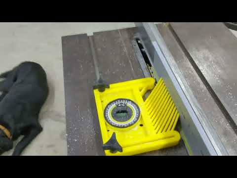 GMC Motorhome 162 (wire channel cover)