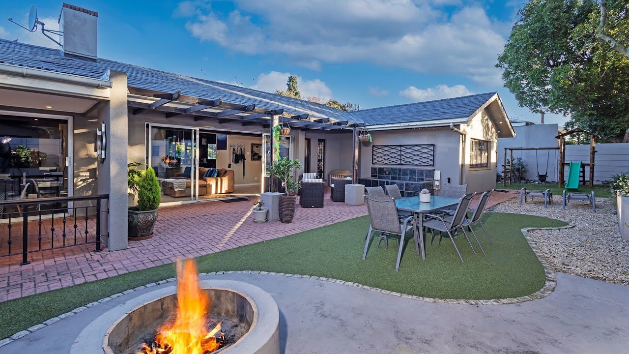 3 bedroom house for sale in Bloemhof (Bellville - Eversdal Surrounds) | Pam Golding Properties