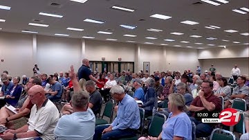 Controversial, withdrawn wildfire risk map draws criticism at packed ODF community meeting in ...