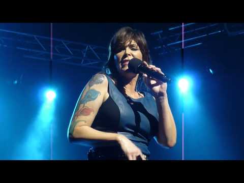 Beth Hart and Joe Bonamassa - Close To My Fire - 6/30/13 Carre Theatre, Amsterdam