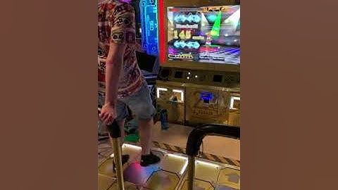 (DDR A20 PLUS) Right on time (Ryu☆Remix) CSP-13 [999,890]