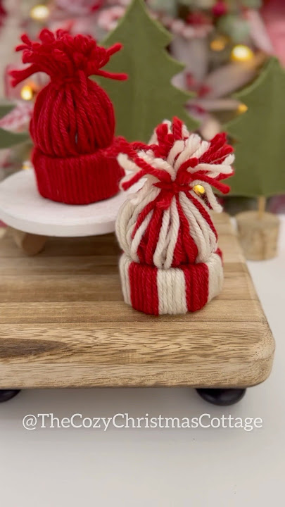 ❤️No skills required - Yarn hat Christmas craft #christmas