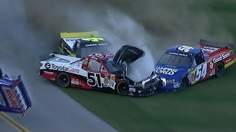 Giant pileup in iRacing