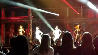 TINI - Great Escape (Live @Paleis 12, Brussels, Belgium) (03/05/2017)