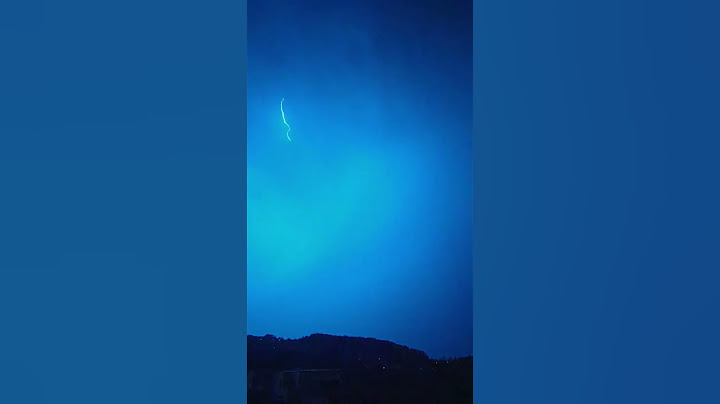 Mega Donner#wetter #blitze #flash #gewitter #sturm #donner #fatfinger2pro #viral #foryou #fyp