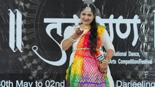 Ghar More pardesiya and mere dholna sun song                  #student durga kolhe     #dancelover❤️