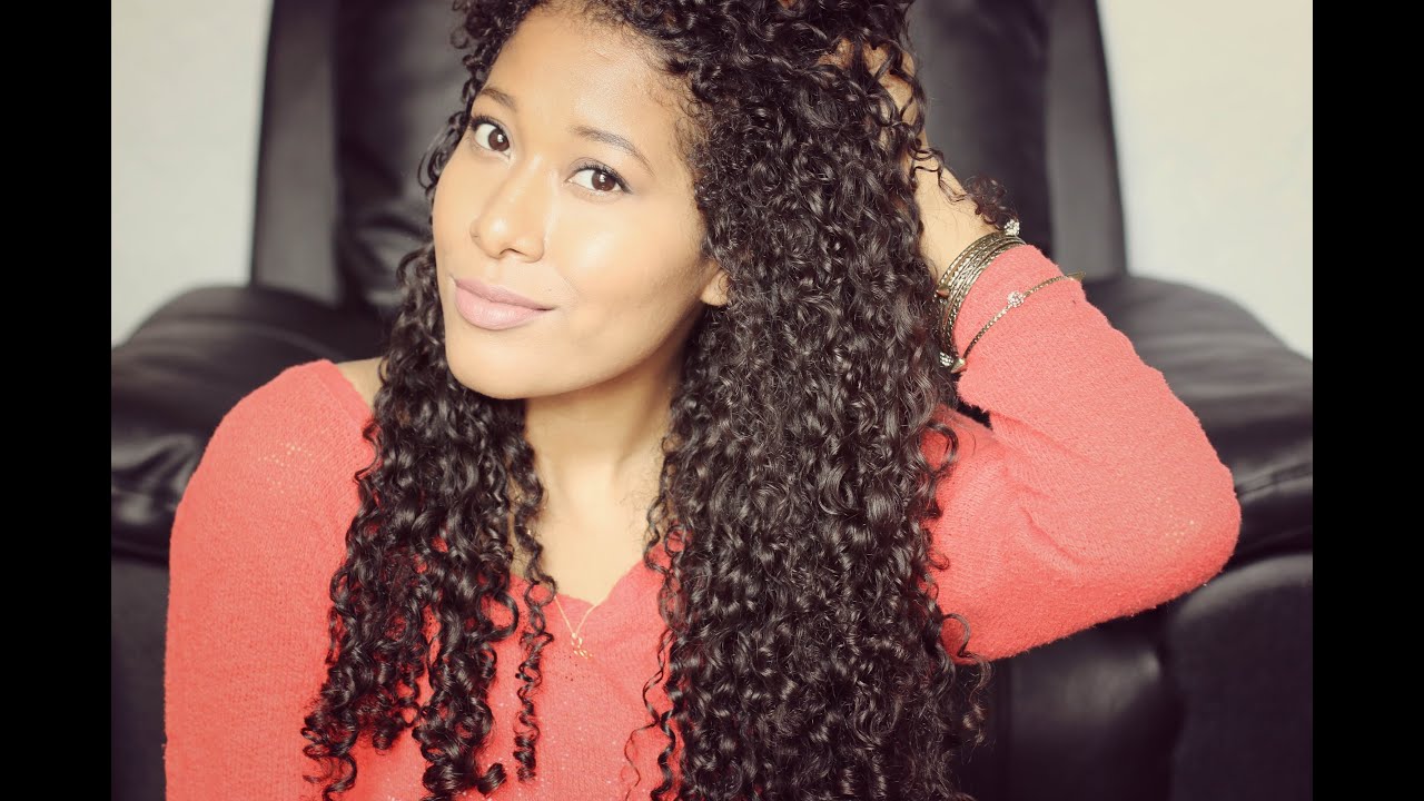 Como Finalizar O Cabelo Cacheado Usando Um ... | Dayany Spiridon
