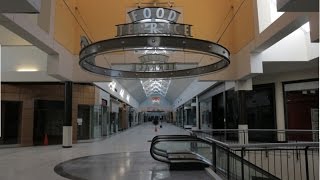 UE - Exploring Another Abandoned StL Mall (Crestwood Court)