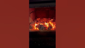 A WOOD STOVE TRICK FOR BURNING DOWN COALS #woodheat #woodburningstove #woodstove