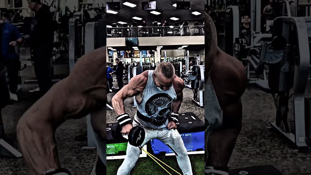 SHOULDER DAY MOTIVATION #motivation #shoulders