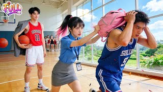 CEO Dingin Tak Pernah Senyum Sejak Kecil, Tapi Lihat Gadis Miskin Usir Rivalnya, Ia Tertawa Lepas!