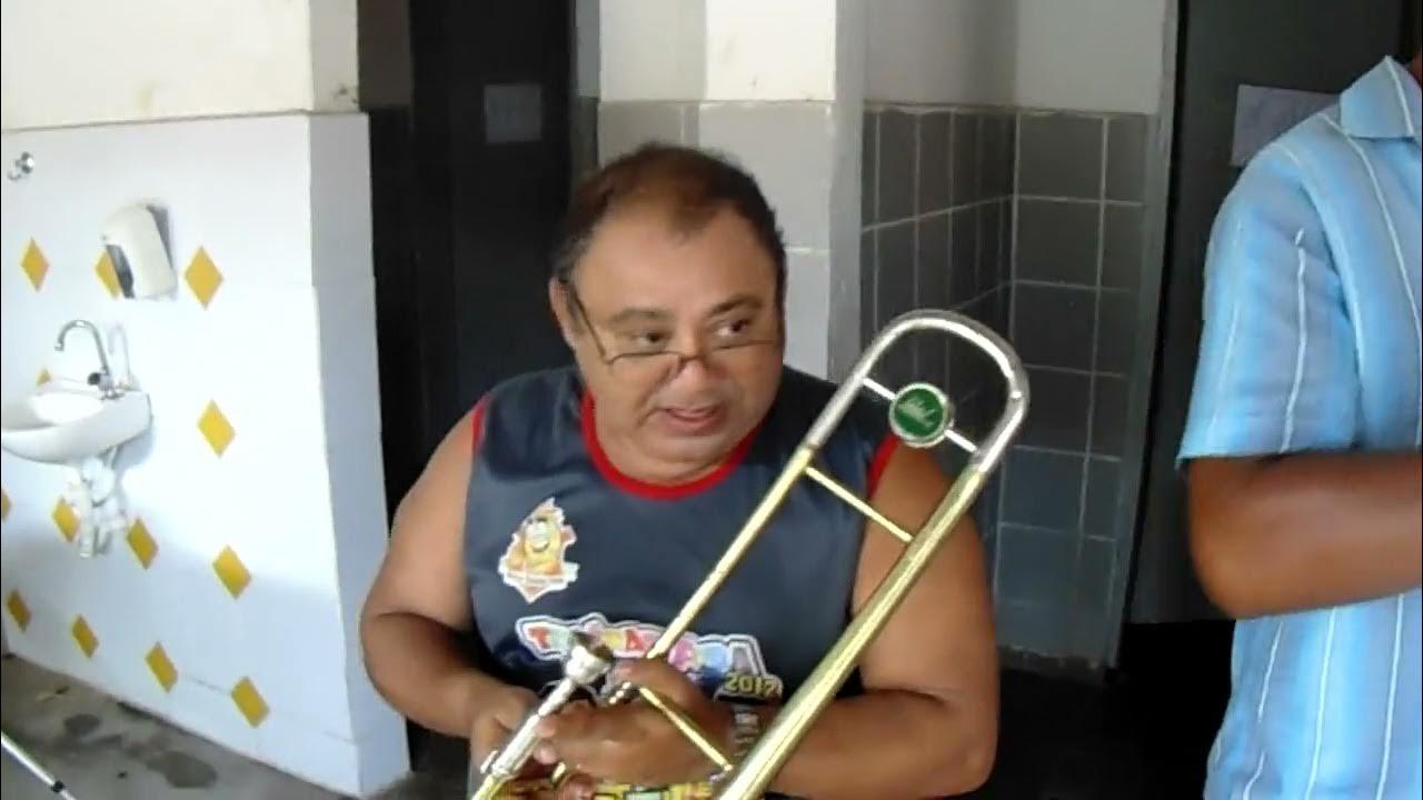 ENSAIO FOLIÃO AUSENTE ENSAIO FOLIÃO AUSENTE