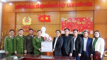 Chủ tịch UBND huyện Hoàng Văn Thanh thăm, chúc Tết cán bộ chiến sỹ Công an huyện