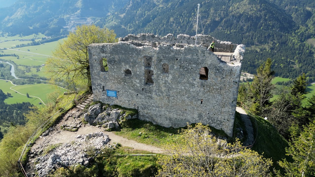 Burgruine Falkenstein - höchst gelegene Burg Deutschlands
