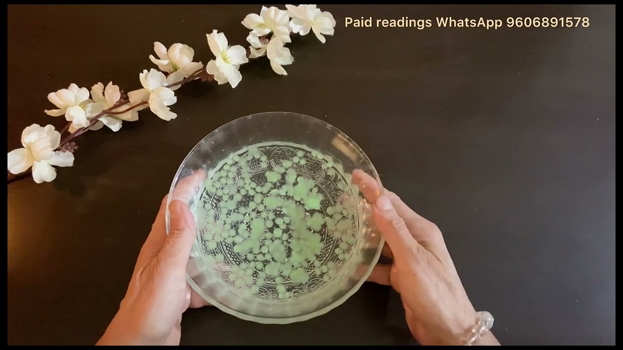 ಅವರ ಮನಸ್ಸಿನಲ್ಲಿ ಯಾರಿದ್ದಾರೆ?ನೀವಾ ಅಥವಾ ಇನ್ಯಾರು?💕