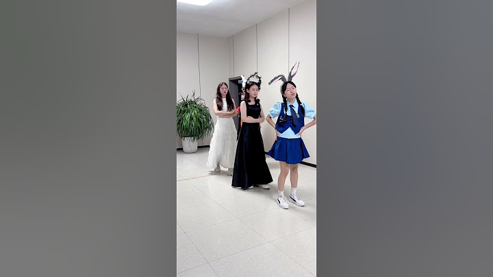 小丑奶奶插队被天使教训！#小丑#天使#家庭#搞笑