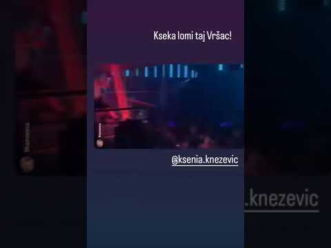 Ksenija Knežević peva