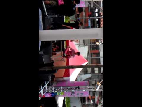 20120519 羅志祥"有我在"西門町電影街改版簽唱會(看歌迷跳"有我在")