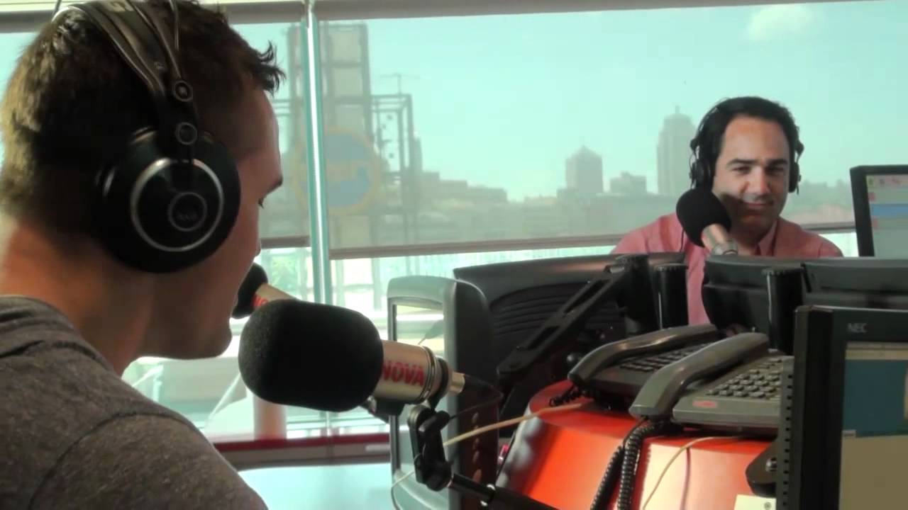 UFC fighter Kyle Noke reads love poem to Wippa's girlfriend