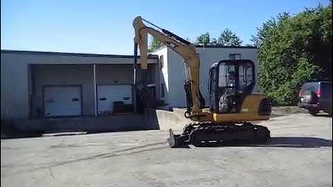 2002 CAT 304.5 MINI EXCAVATOR!