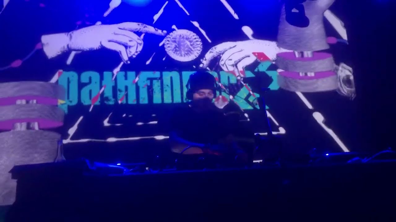 JSPR @ Pathfinder Halloween Bass Gebäude9 Cologne // 2022