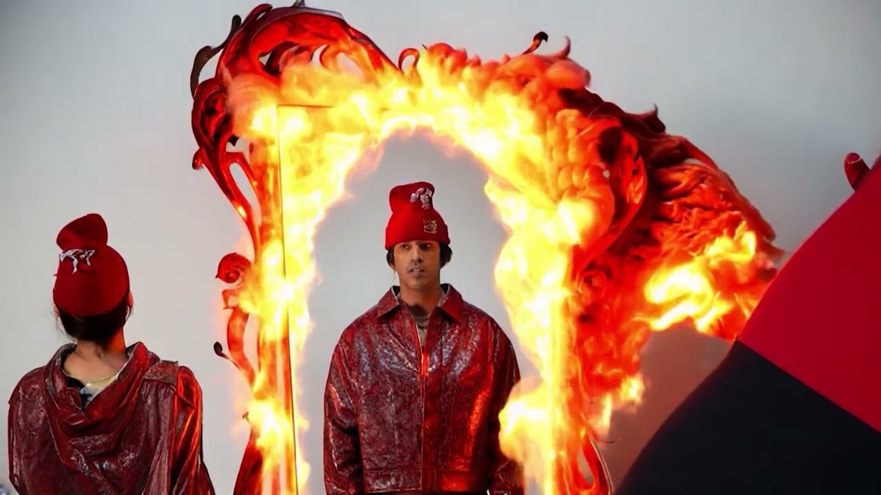 Chris Tamayo, Alex Diaz - Hipnotic (Visualizer) | Bahia 2012