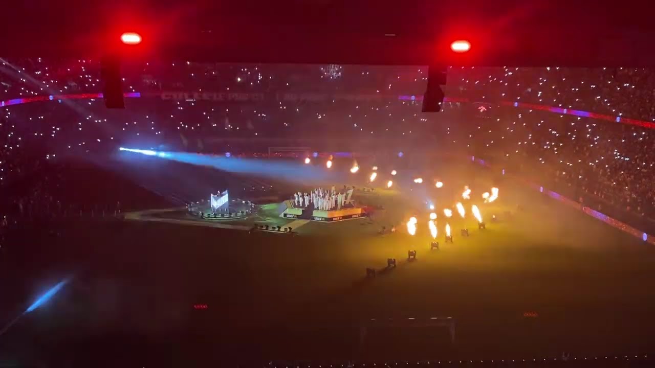 PSG Champion 2024-2025 fête au parc des princes