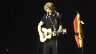 12/16 Ed Sheeran - I See Fire (Live @ O2 World, Hamburg, 06.11.2014)