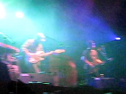 3rd planet - Modest Mouse at the Aragon Ballroom i...