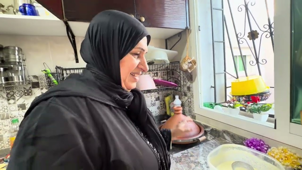 الاجواء مستمرة و روينة في الكوزينة شوفو ماما شنو قالت علينا🫣🌙