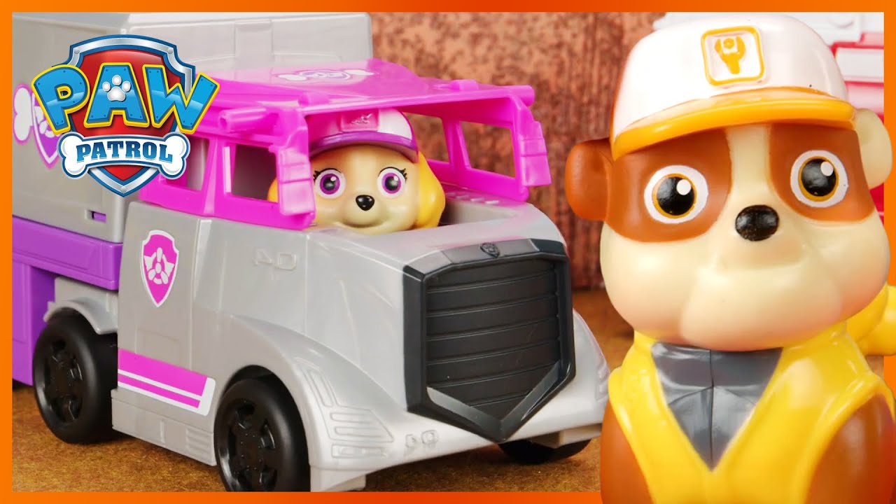 Big Truck Pups Save a Wind Farm 🚚| PAW Patrol | Toy Pretend Play Rescue for Kids