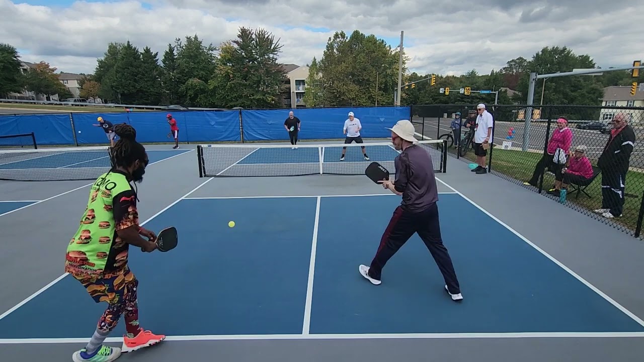Ross Weinberg & Steve Emmons v Gizmo Hall & David McNally MD Open