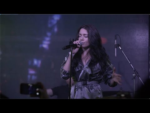 Маша Кольцова - Оставайся со мной (live)